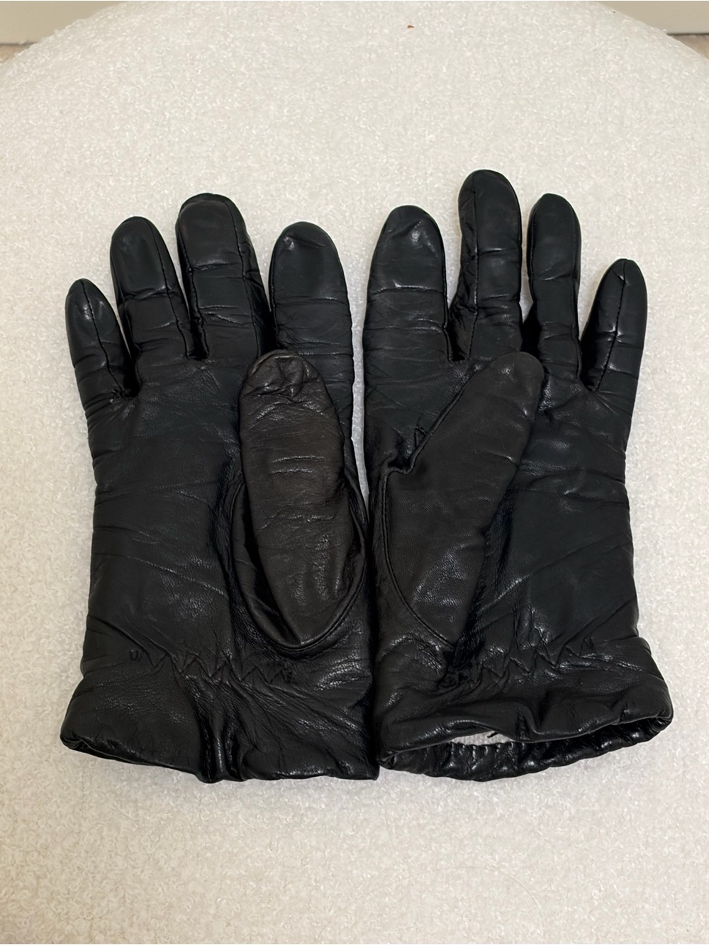 Aris Black Leather Glove with Branded Tag